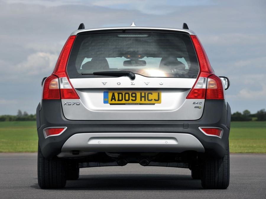  Volvo XC70 DRIVe 2009 года  (UK) (фото 8 из 20)